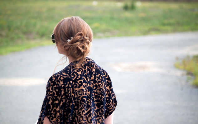 dreamyundoneupdo_3