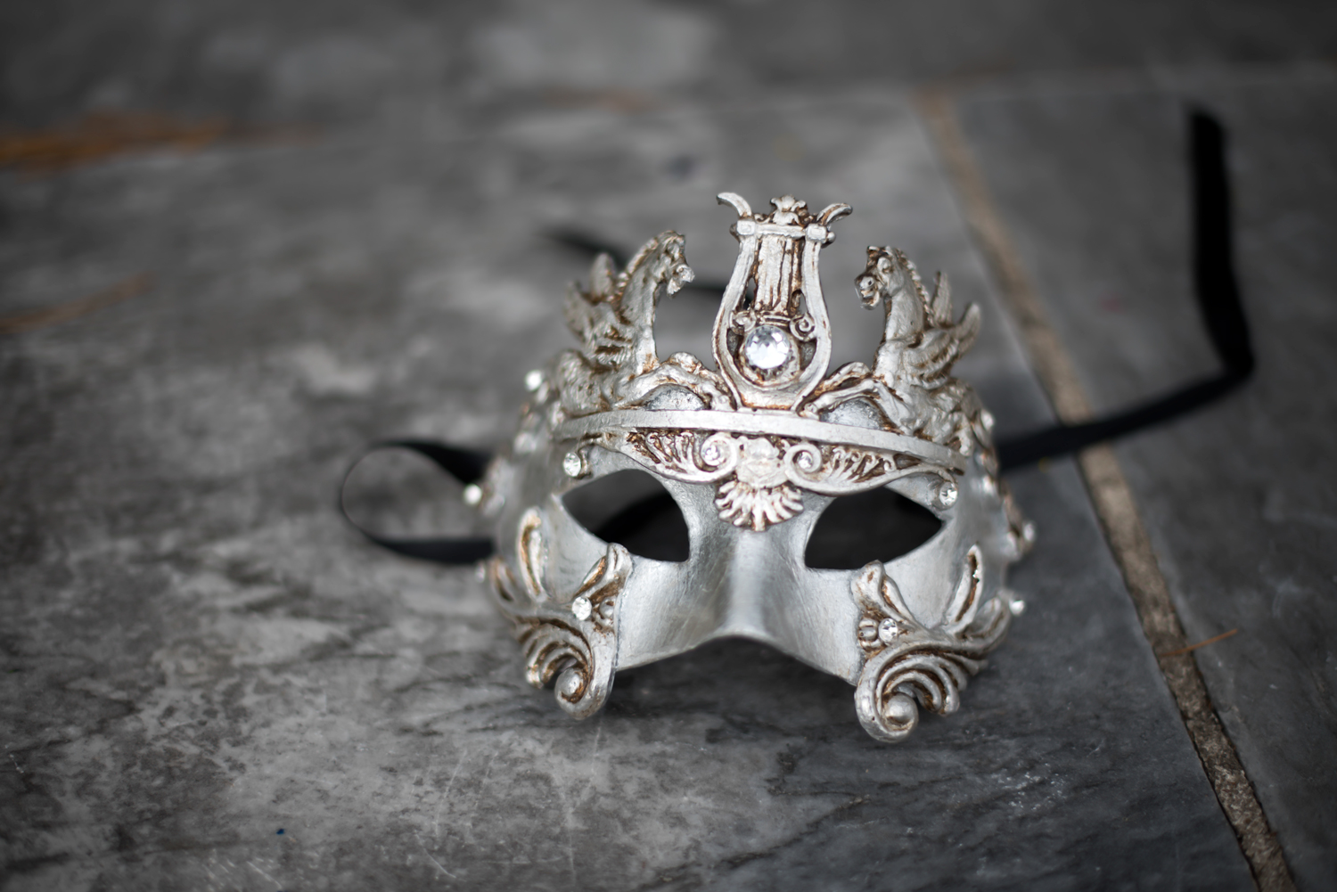 masked_4