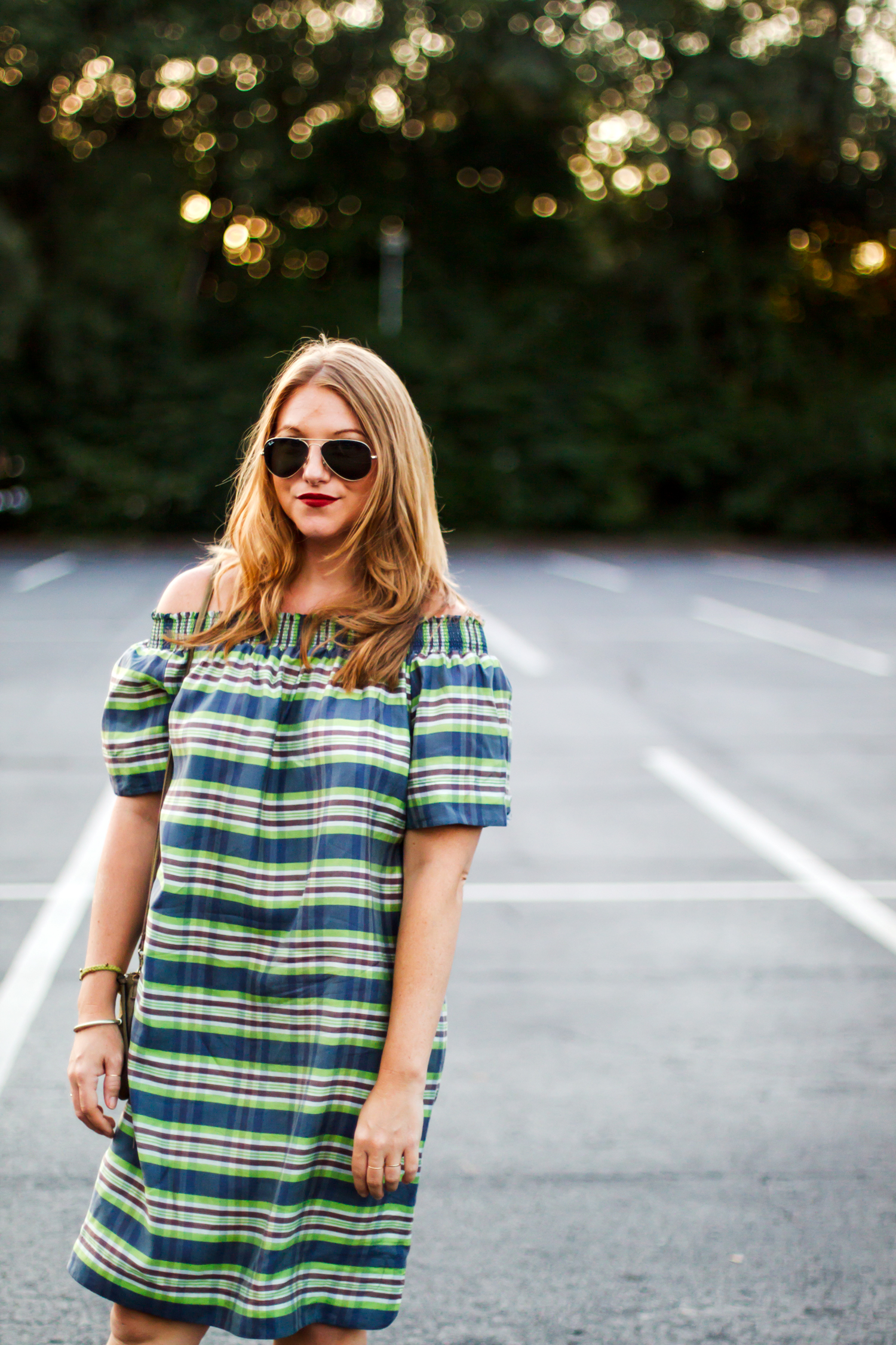 offtheshoulderplaid_3